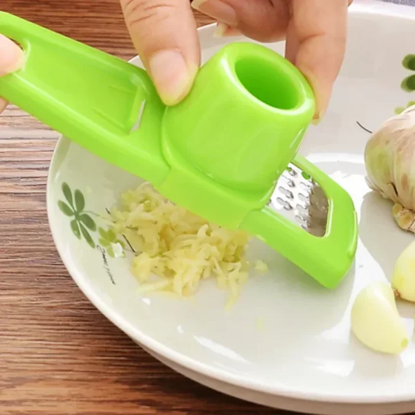 1PCS Garlic Crusher Press Multi-Functional Manual Ginger Garlic Grinding Grater Cutter Garlic Peeler Kitchen Tools - Image 3