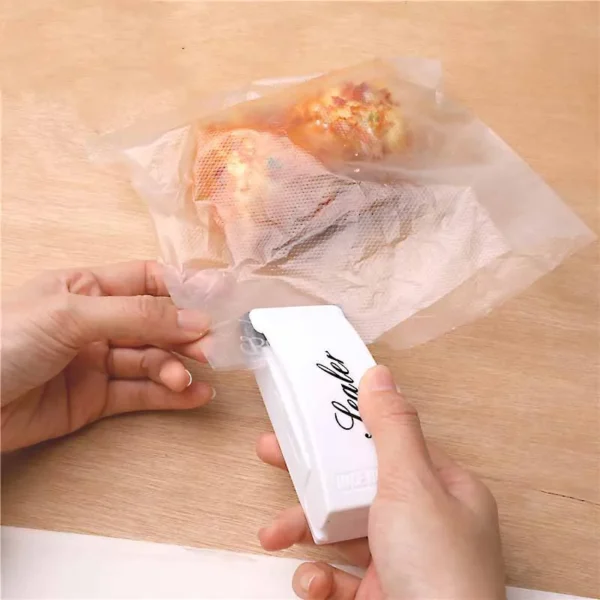 Plastic Heat Bag Sealer Food Packaging Sealing Machine Portable Snack Bag Sealing Clip Kitchen Storage Accessories Home Gadgets - Image 4